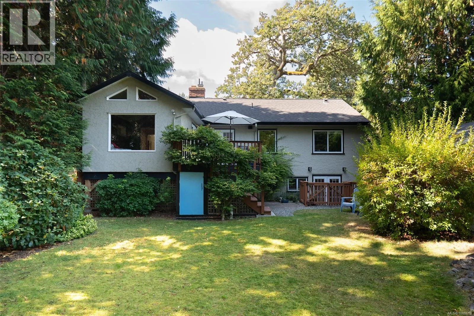711 Richmond Ave