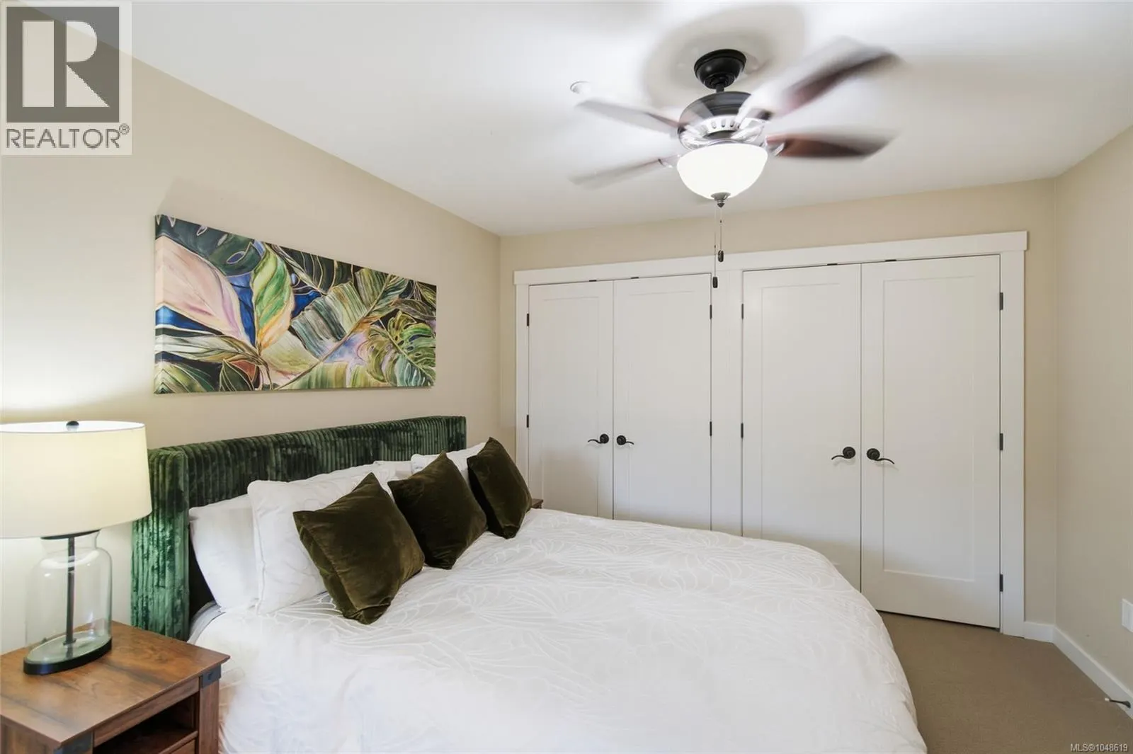 17 500 Corfield St S