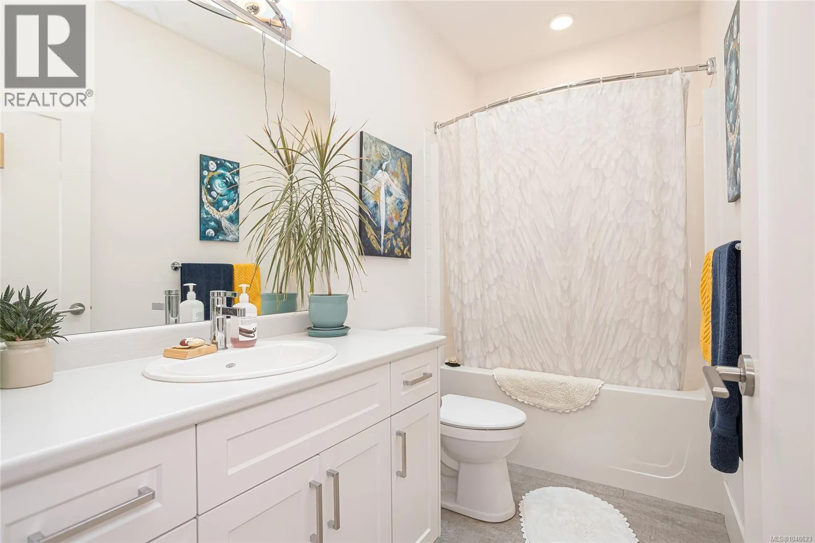 322 Edgewood Cres