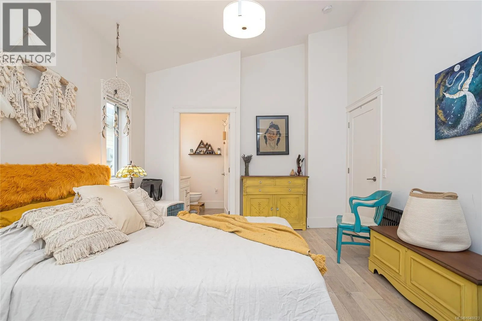 322 Edgewood Cres