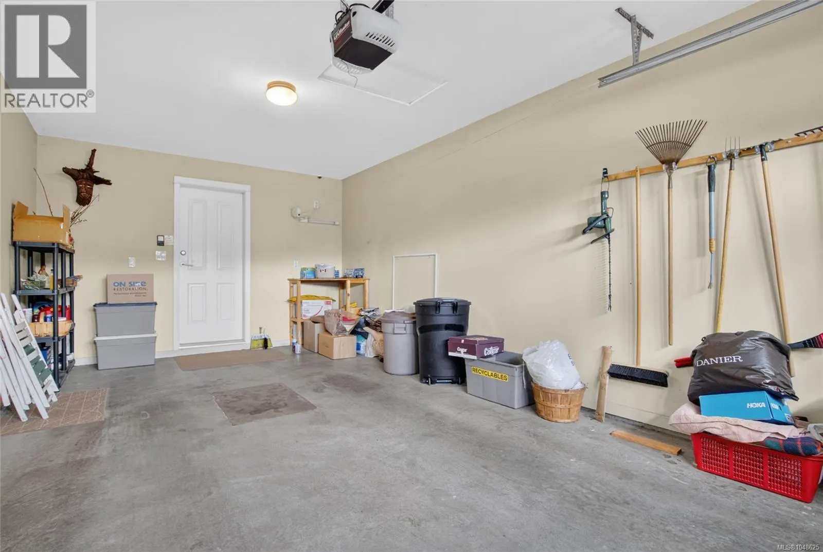 14 6250 Palahi Rd