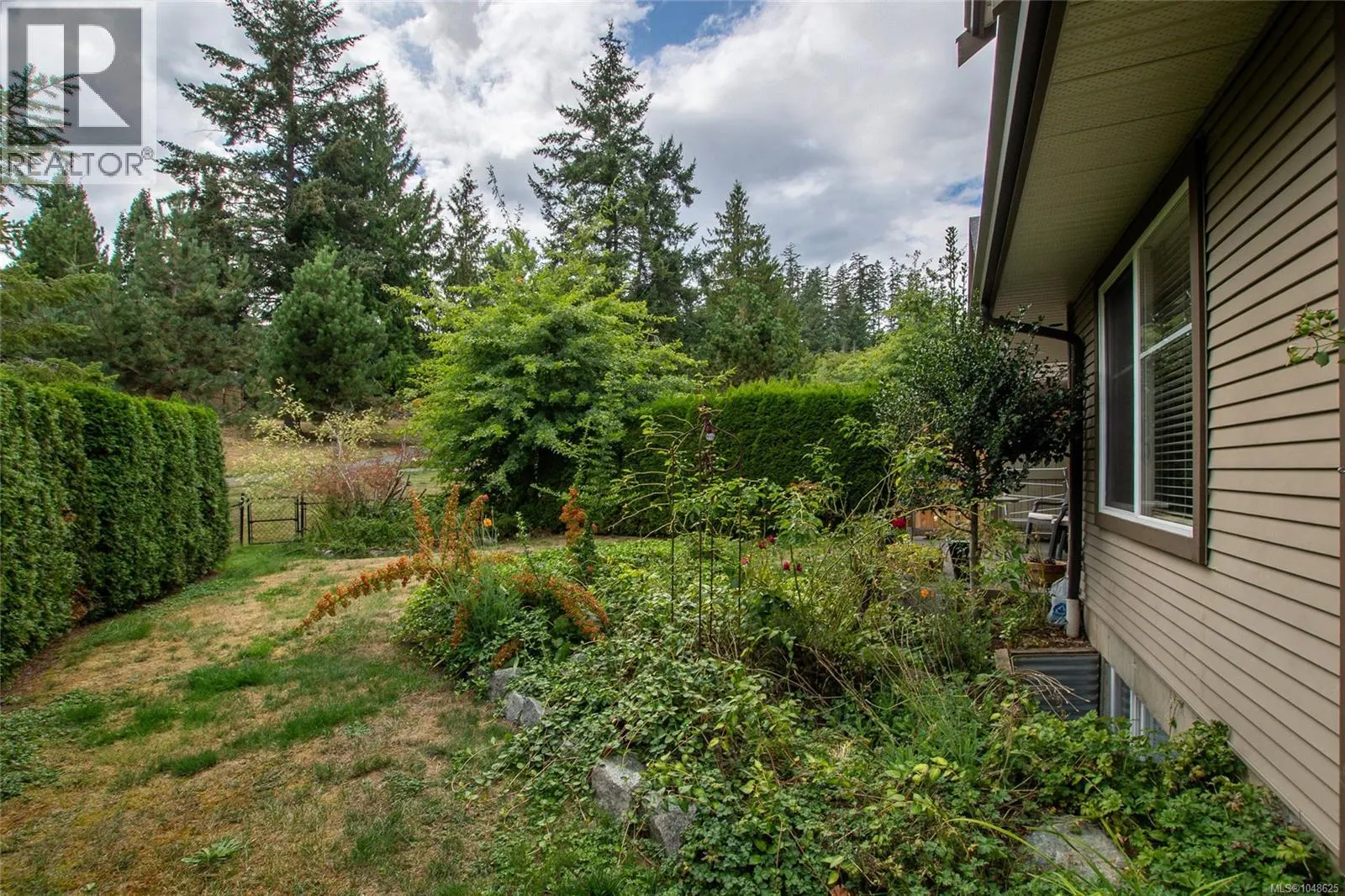 14 6250 Palahi Rd