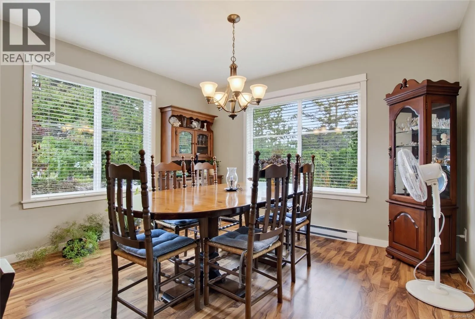 14 6250 Palahi Rd