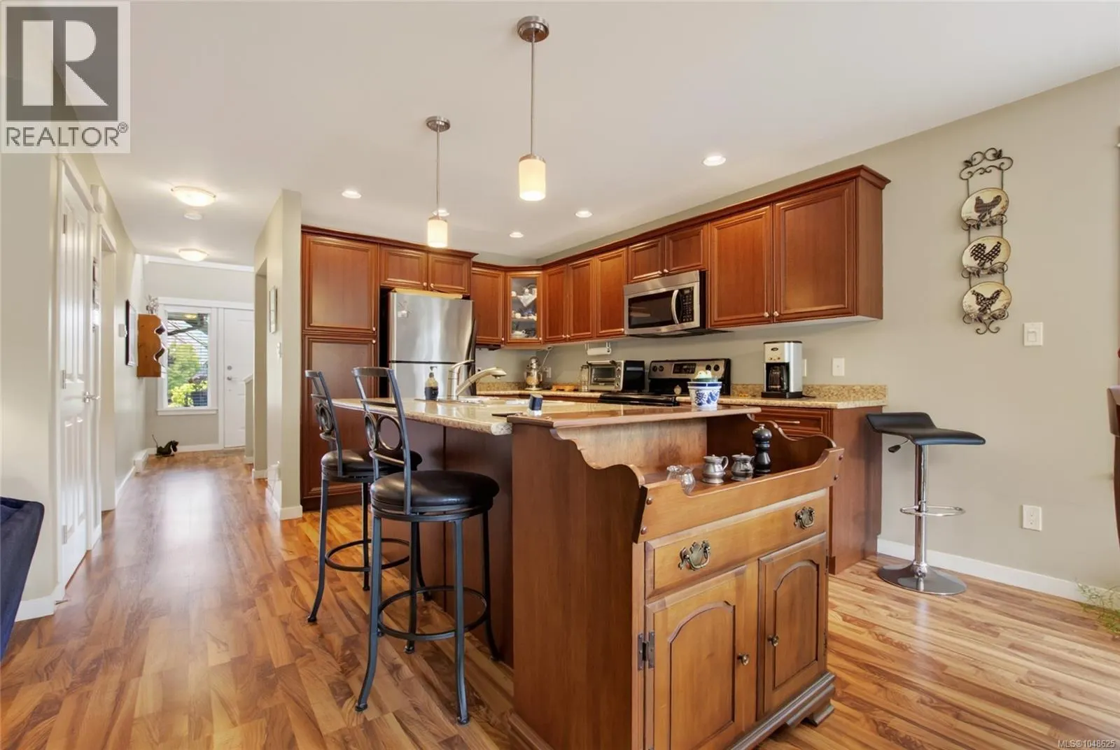 14 6250 Palahi Rd