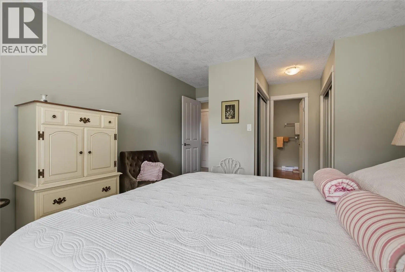 14 6250 Palahi Rd