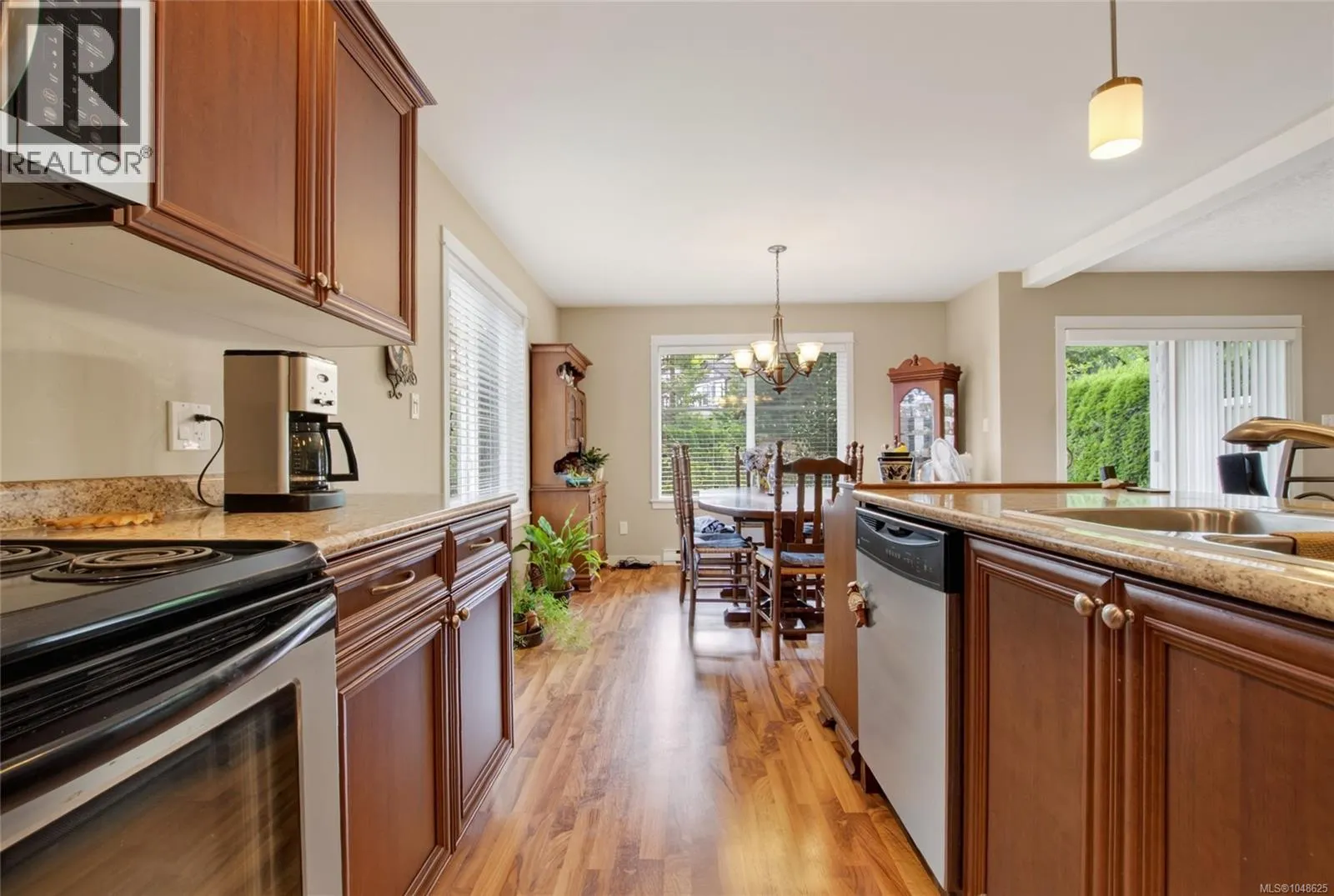14 6250 Palahi Rd