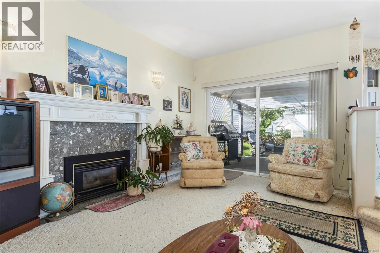 712 Bowen Dr