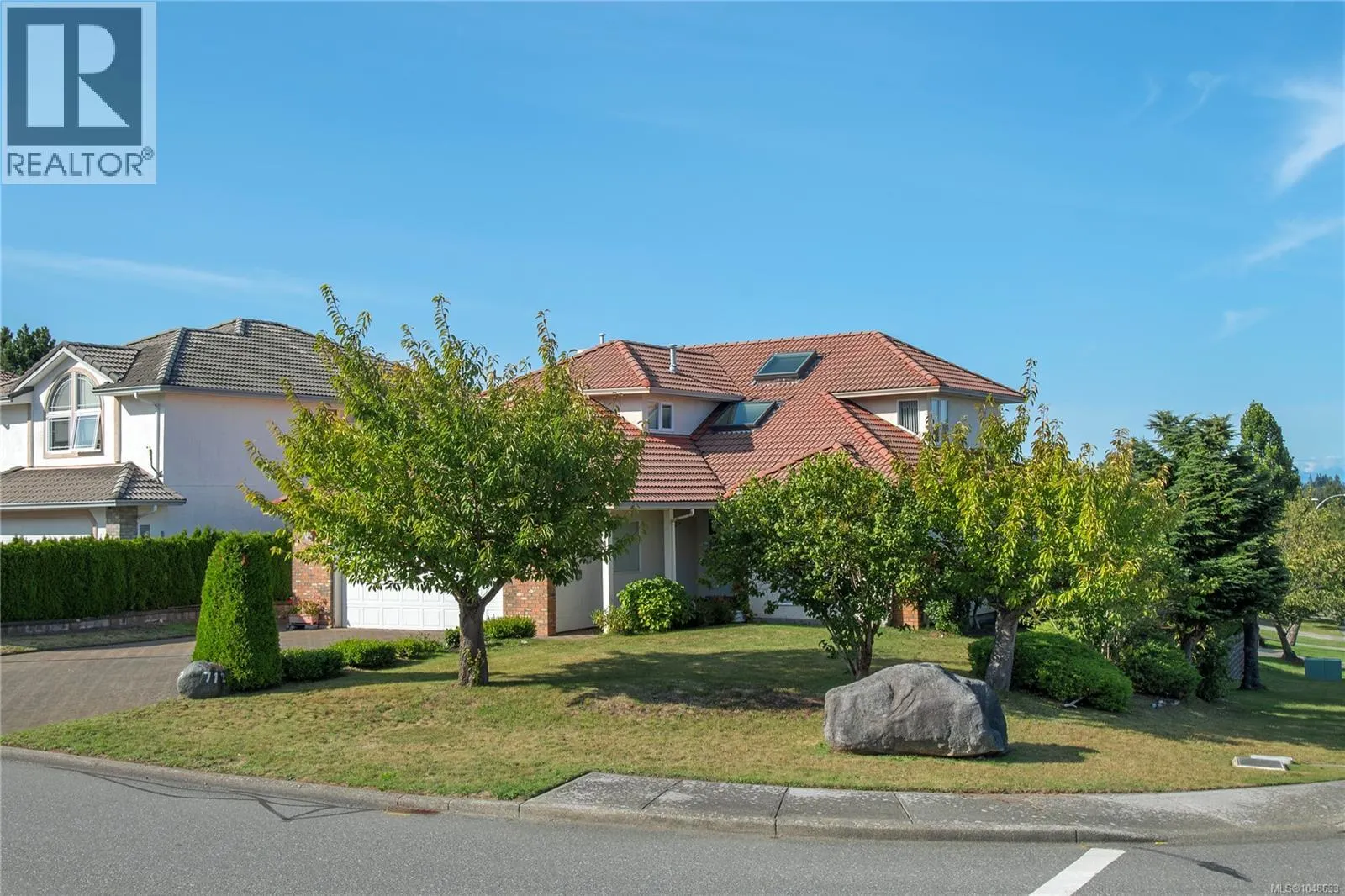 712 Bowen Dr