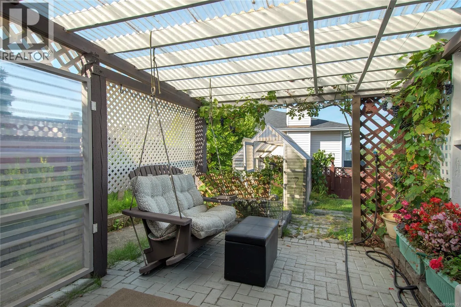 712 Bowen Dr