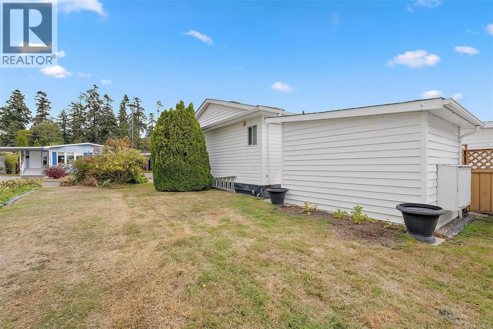 53 7701 Central Saanich Rd