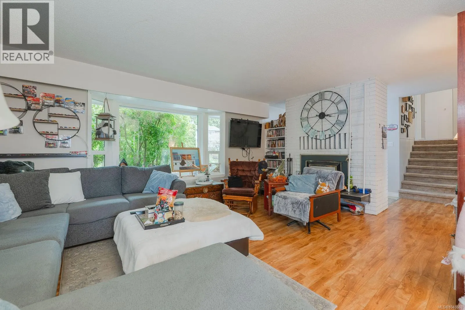 395 Dogwood Dr