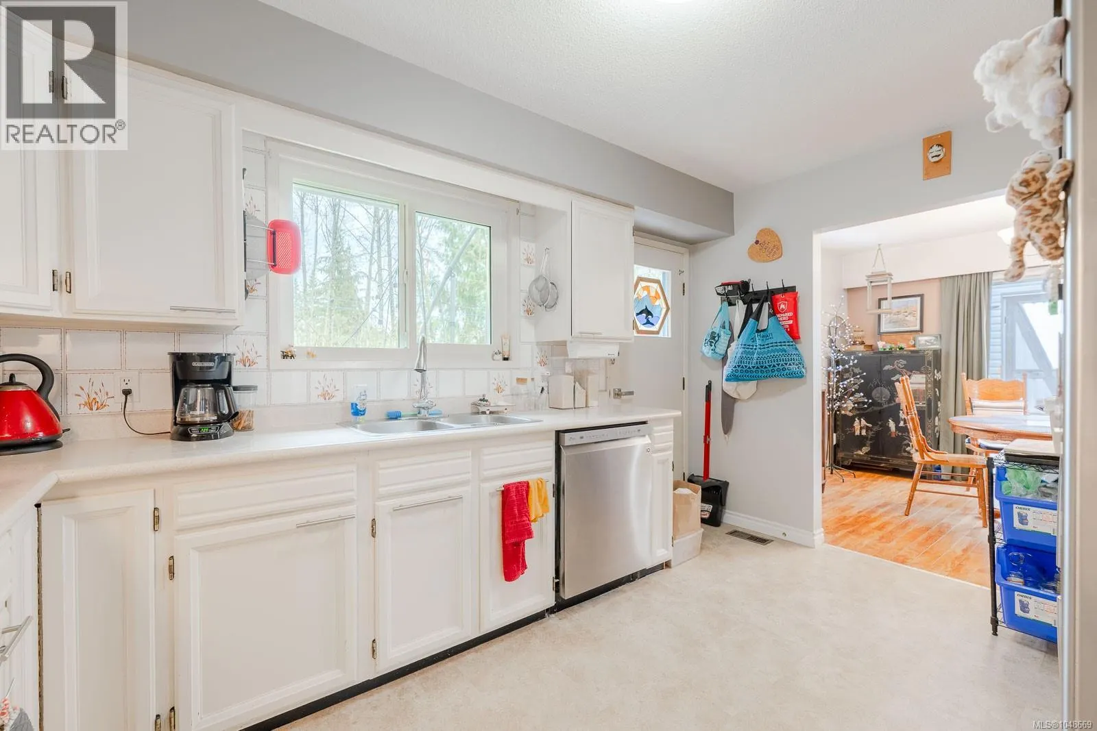 395 Dogwood Dr
