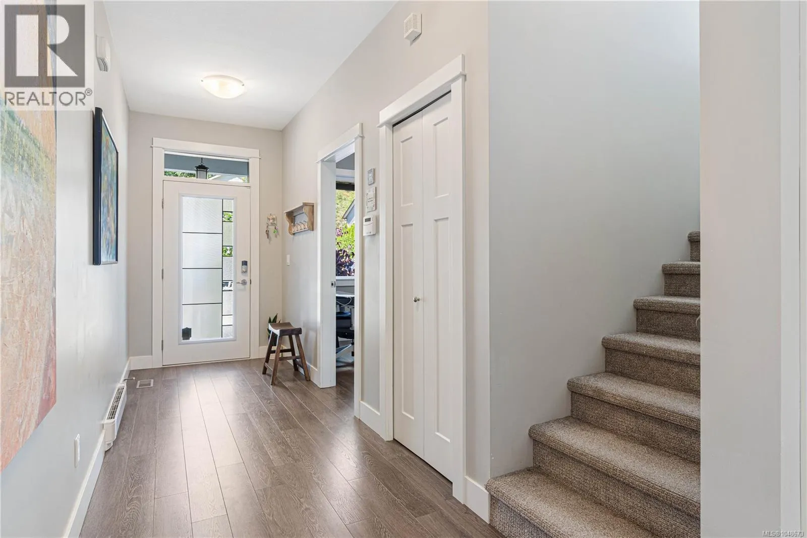 495 Menzies Ridge Dr