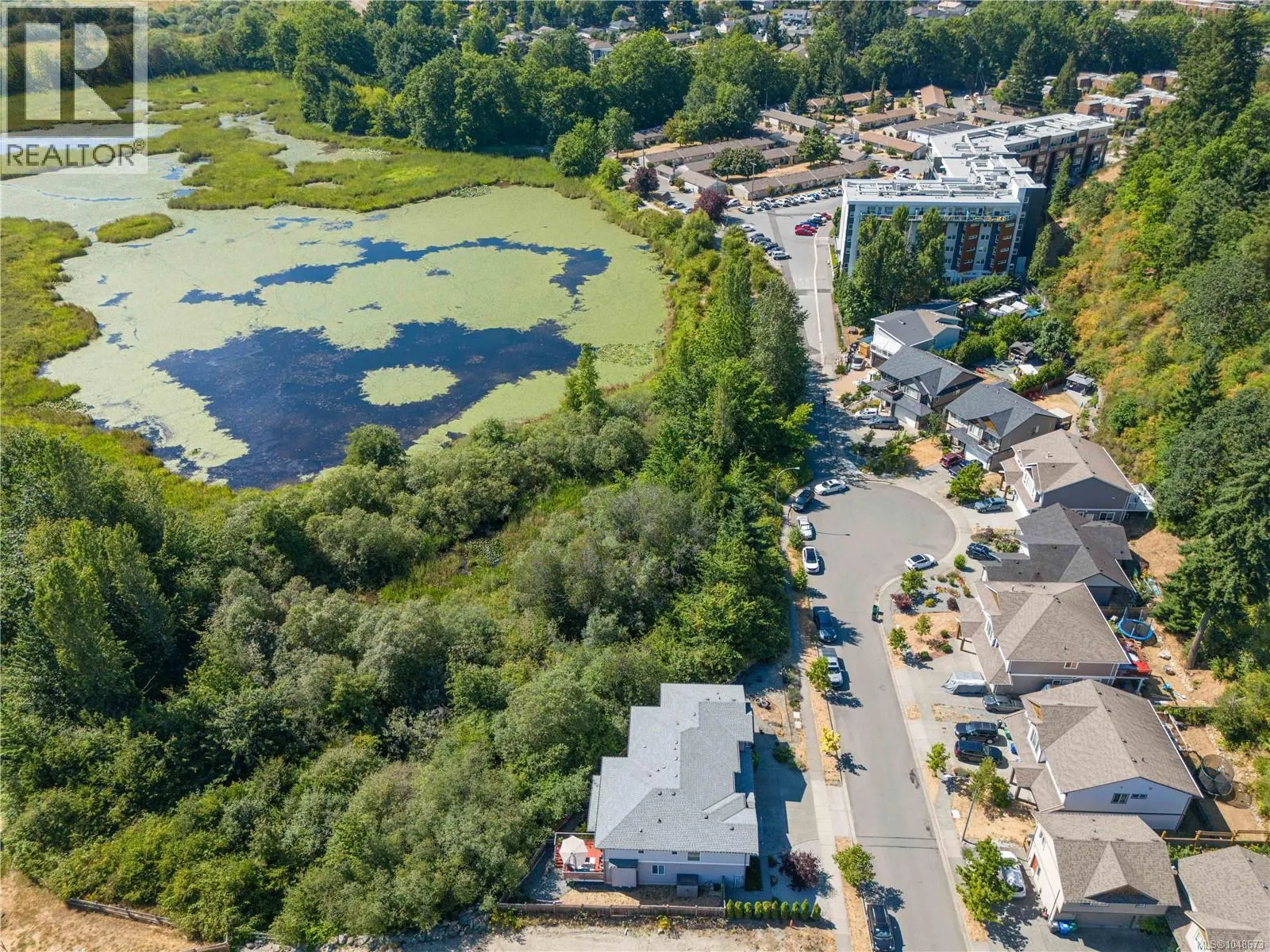 495 Menzies Ridge Dr