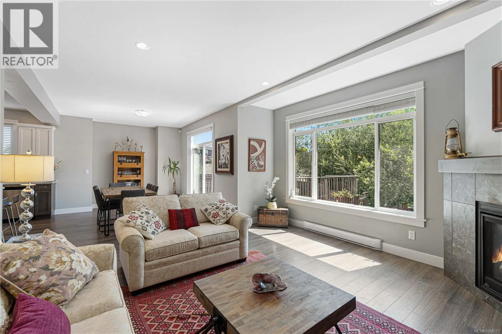 495 Menzies Ridge Dr
