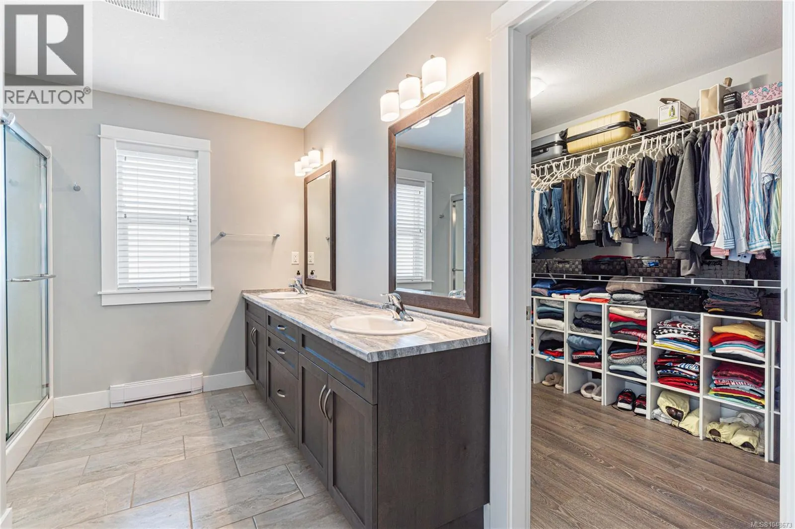 495 Menzies Ridge Dr