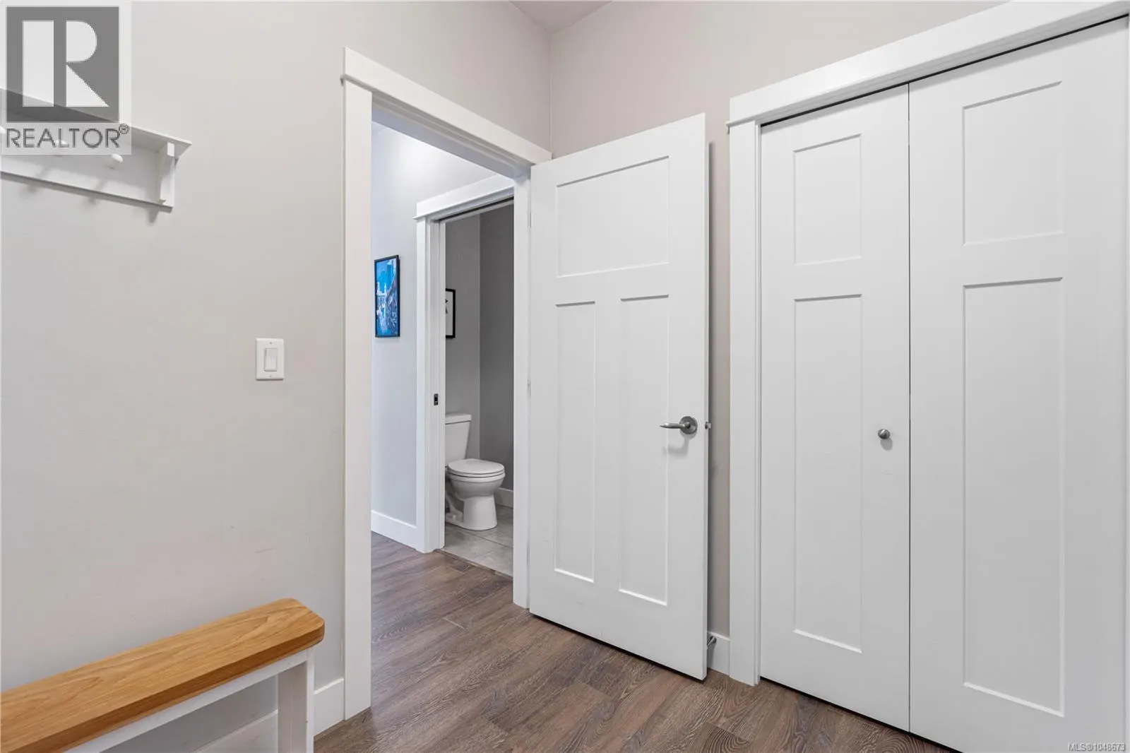 495 Menzies Ridge Dr