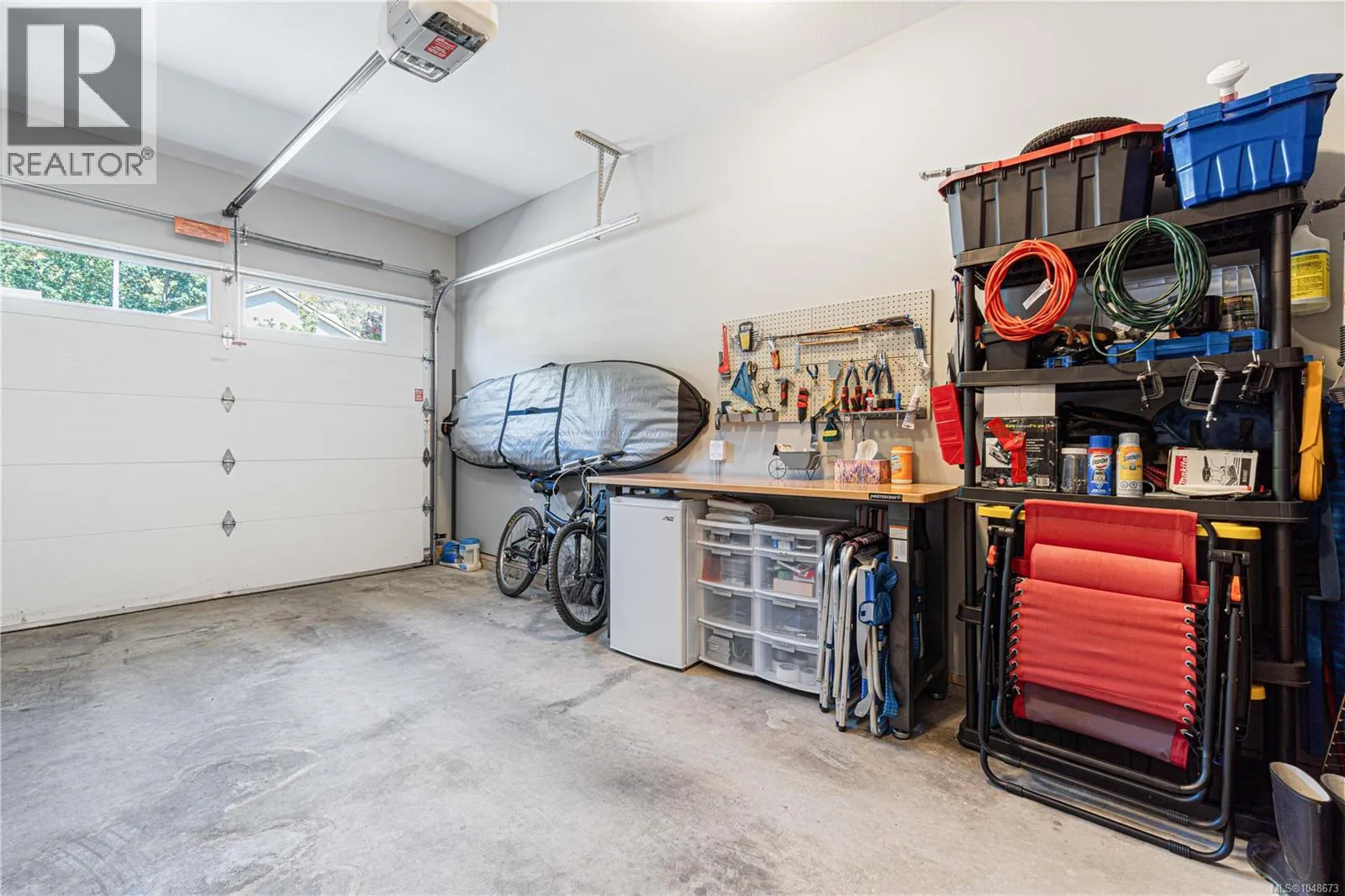 495 Menzies Ridge Dr
