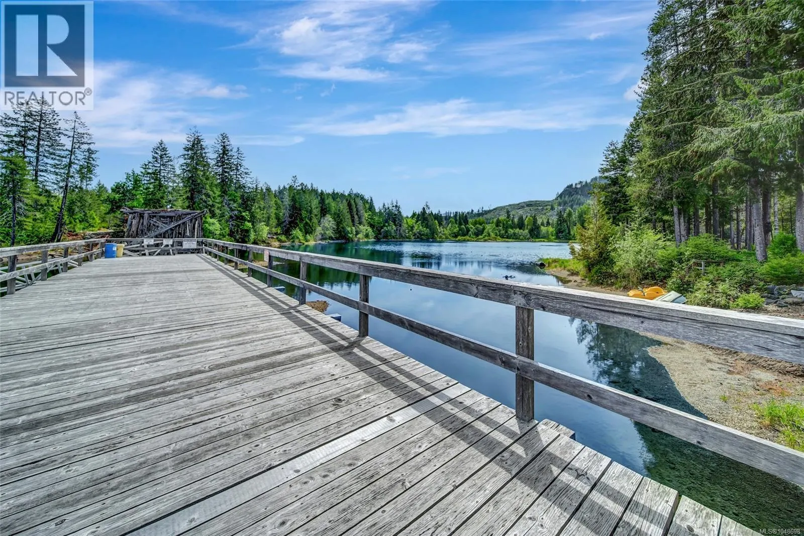 27 10750 Central Lake Rd