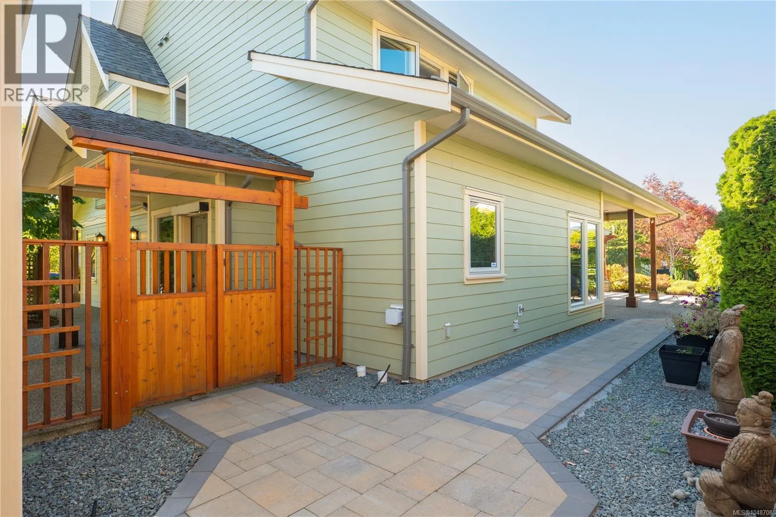 543 Stonewater Dr