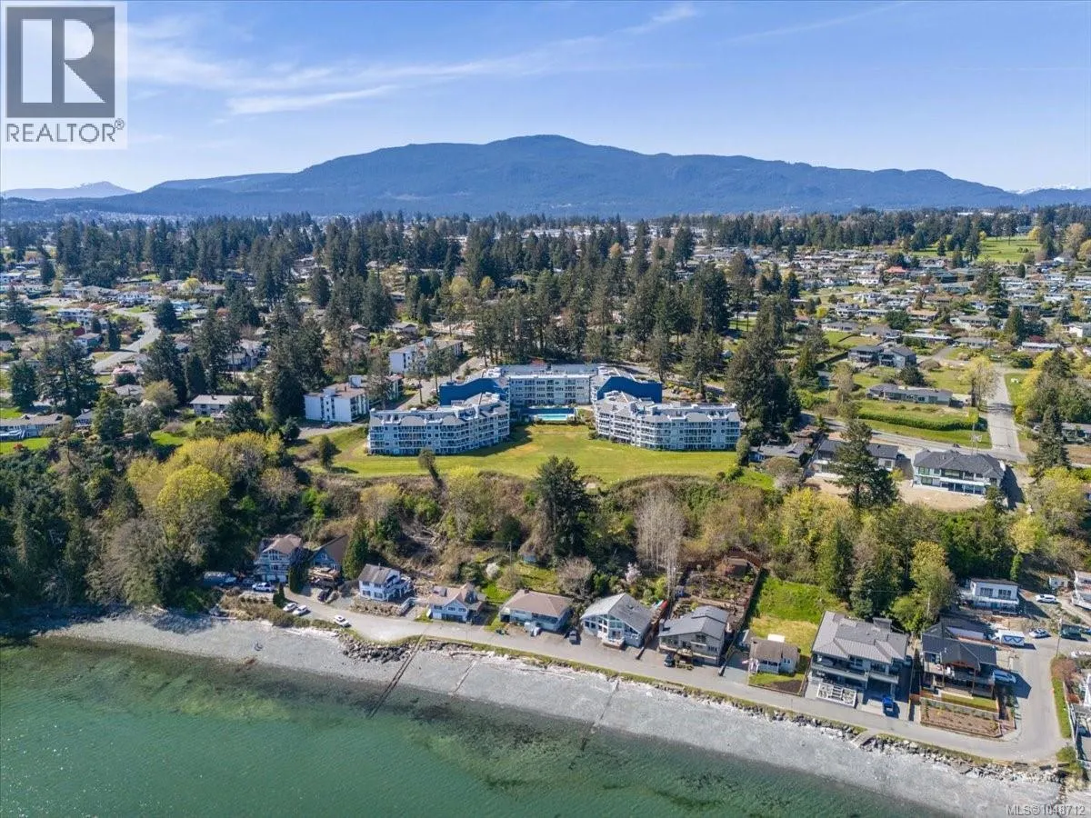 108 2562 Departure Bay Rd