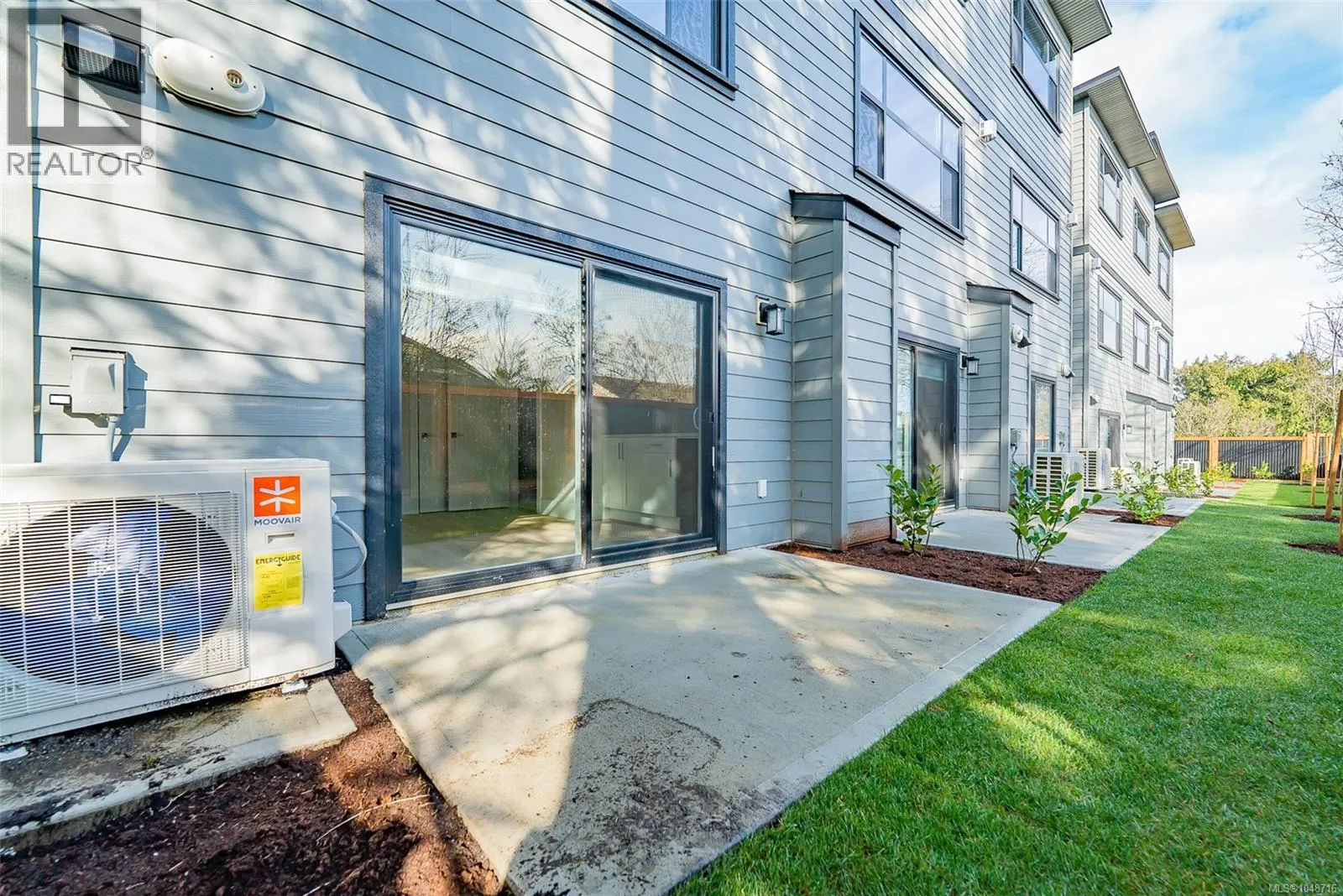 111 1615 Northfield Rd