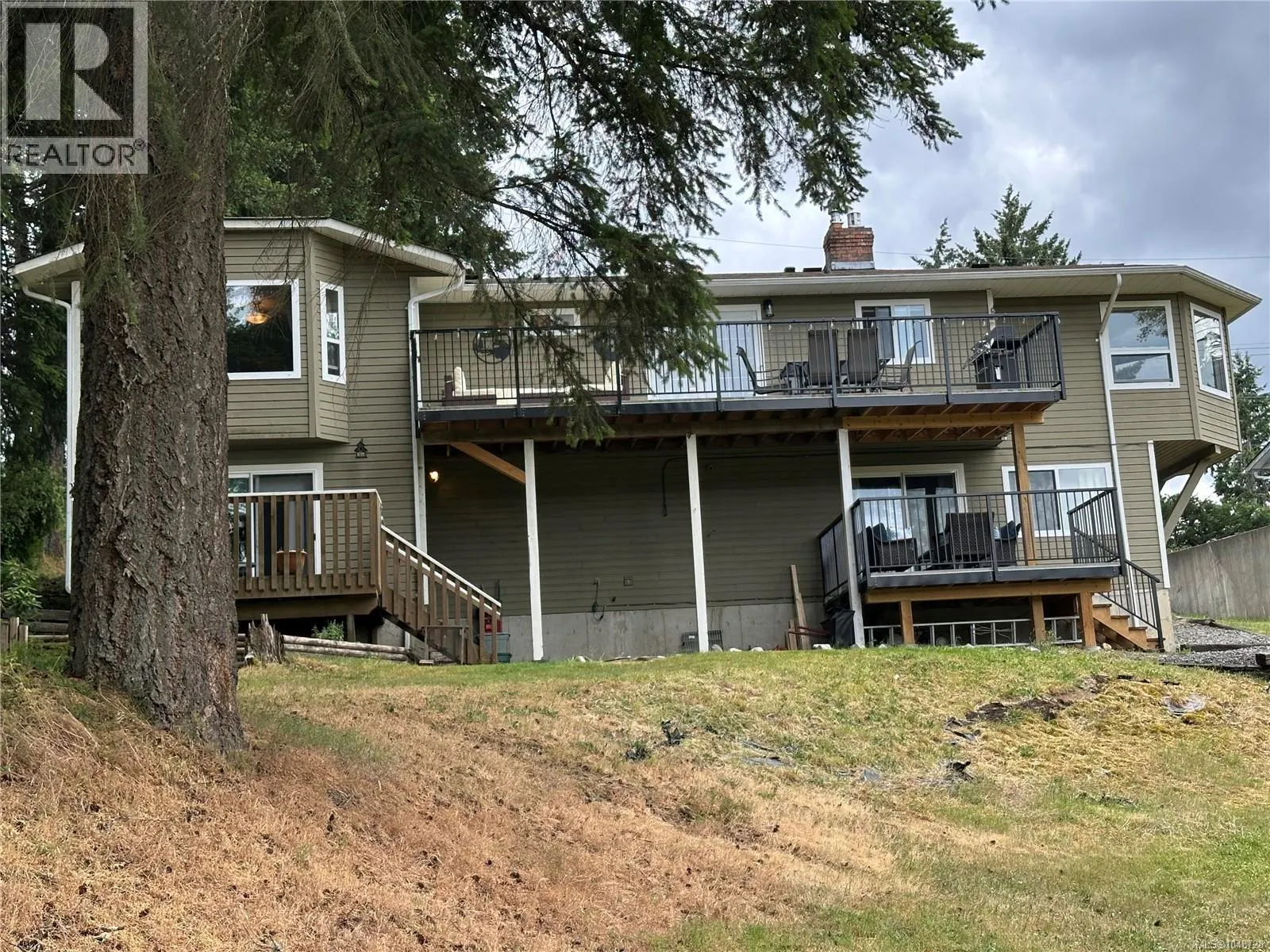 2267 Regina Dr