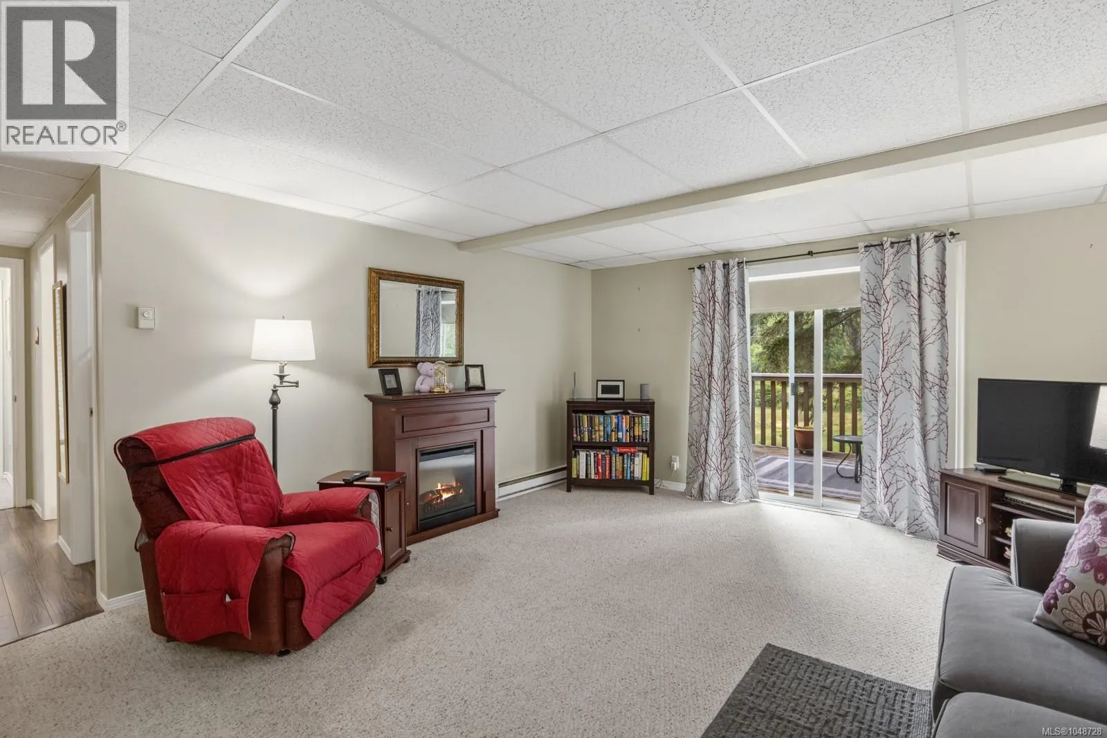 2267 Regina Dr