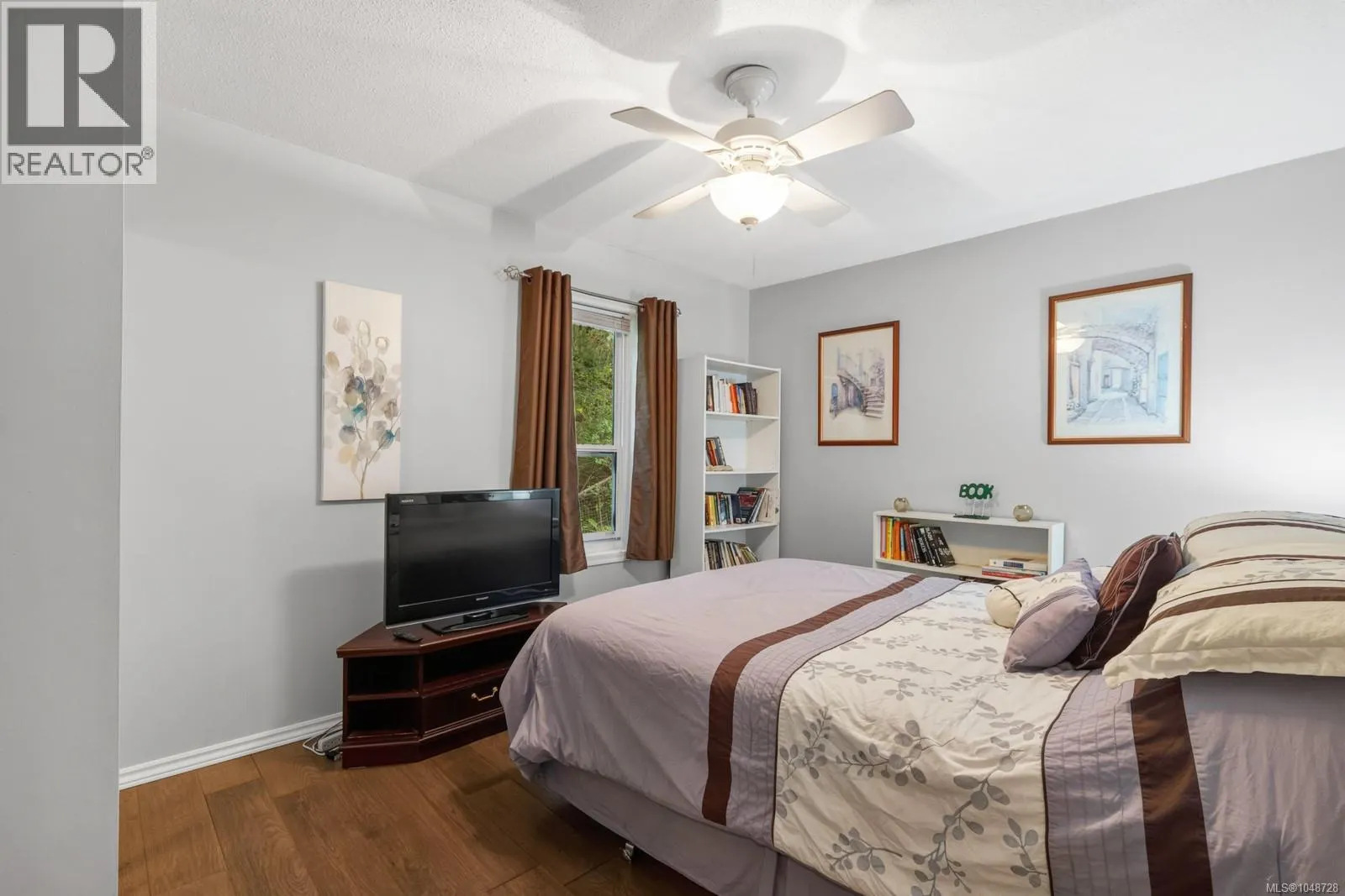 2267 Regina Dr