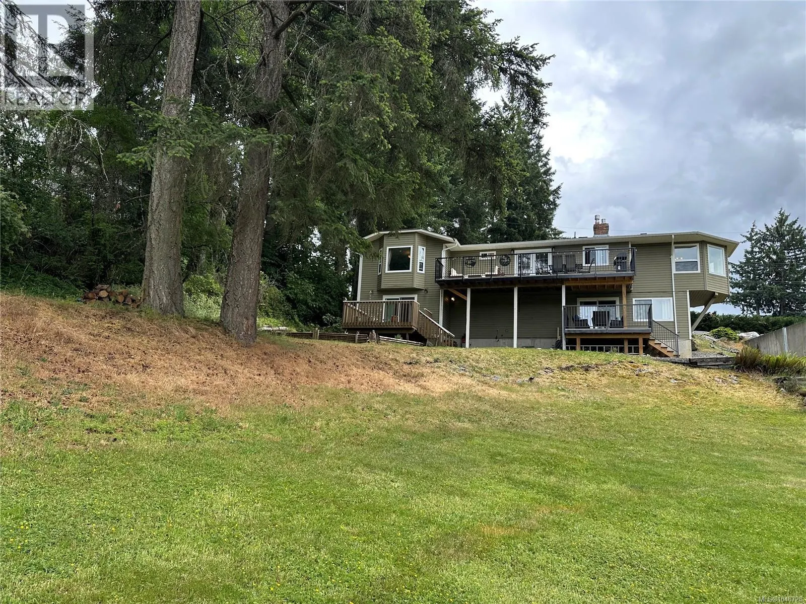 2267 Regina Dr