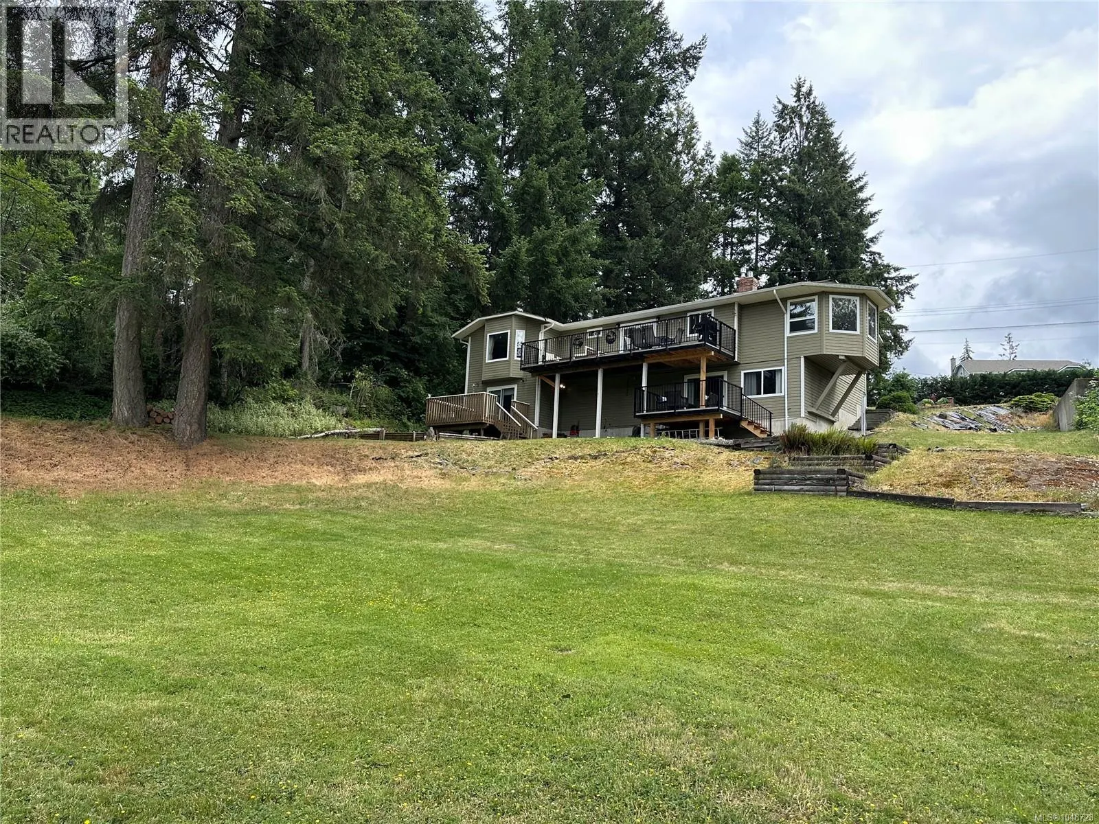 2267 Regina Dr