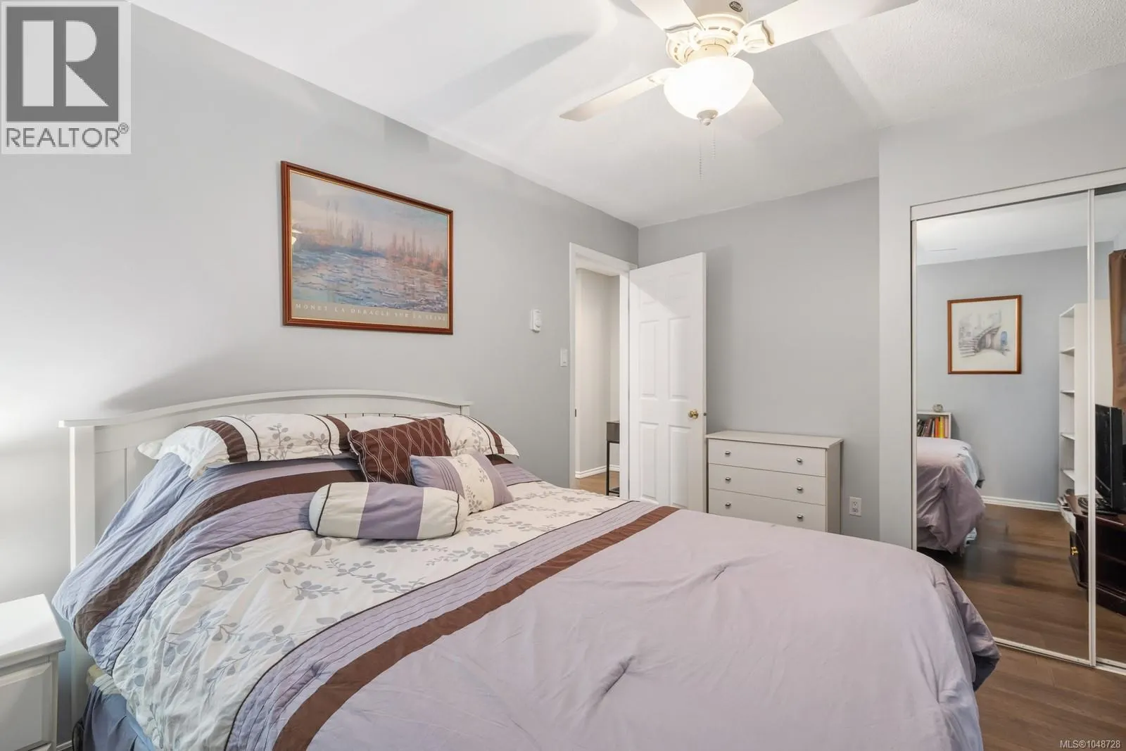 2267 Regina Dr