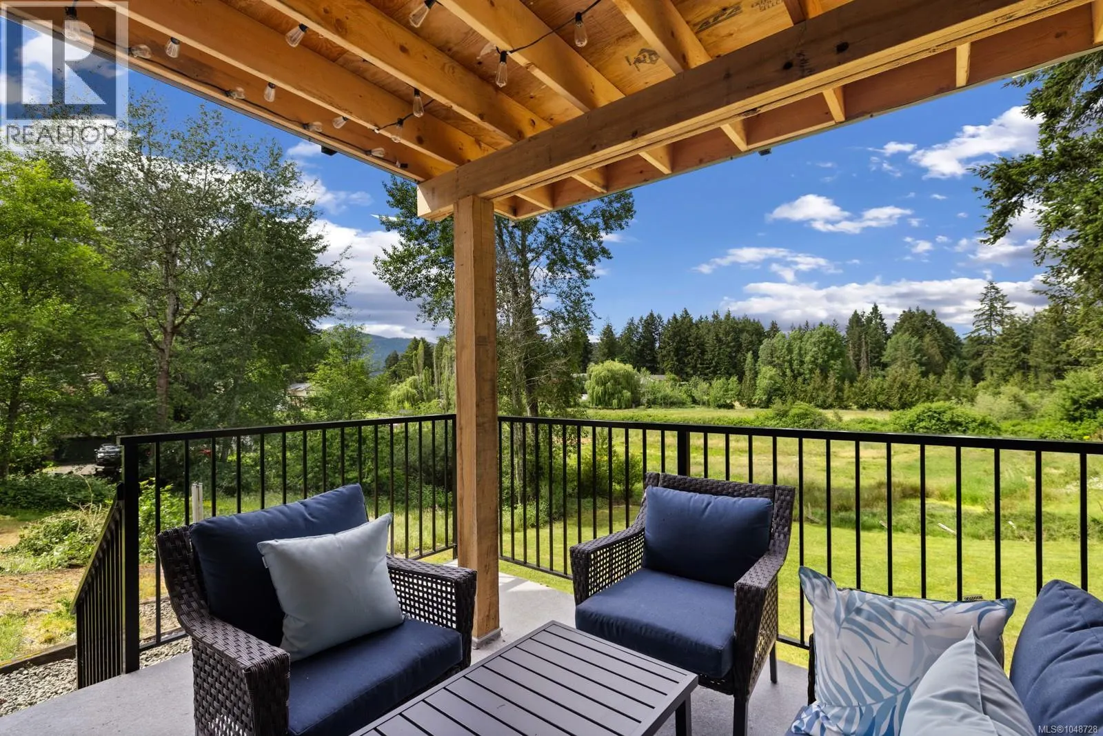 2267 Regina Dr