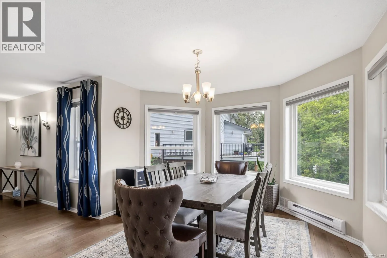 2267 Regina Dr