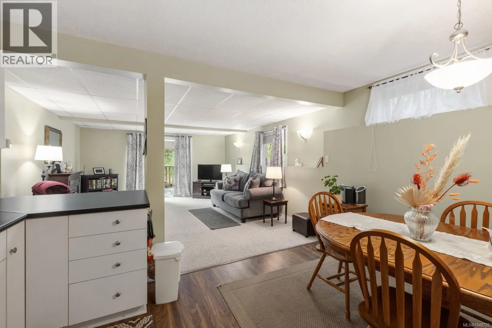 2267 Regina Dr