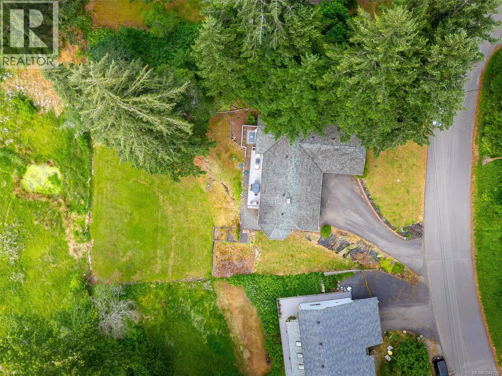 2267 Regina Dr