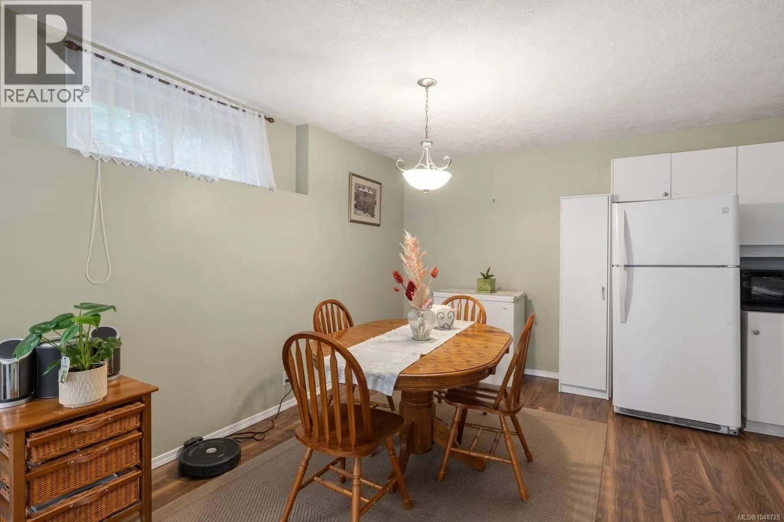 2267 Regina Dr