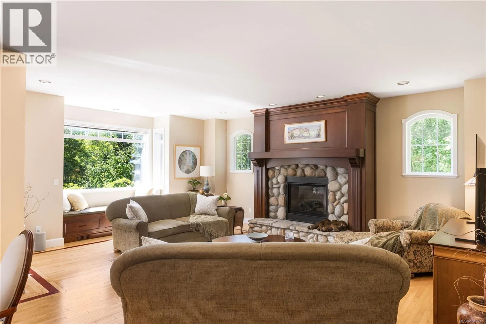 1188 Garden Gate Dr