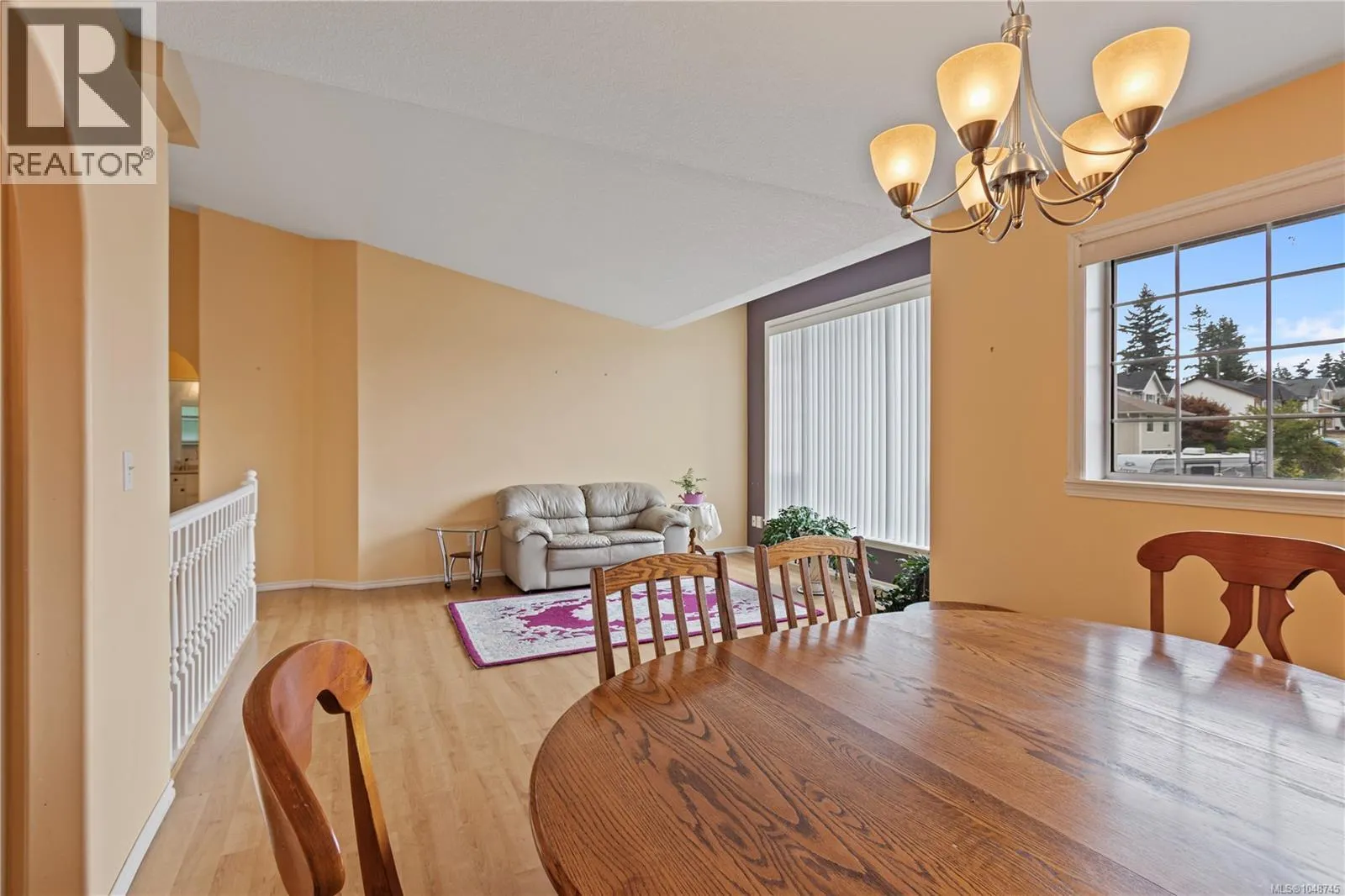 5143 Carol Pl