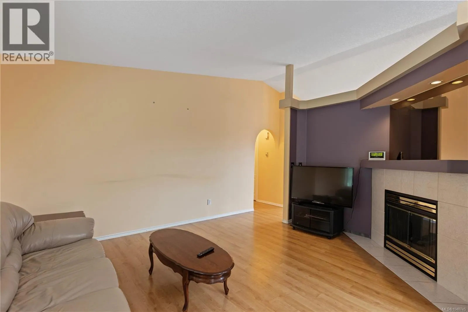 5143 Carol Pl