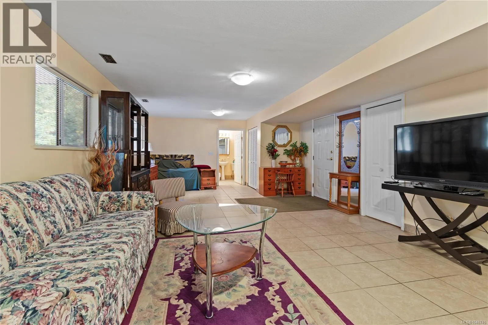 5143 Carol Pl
