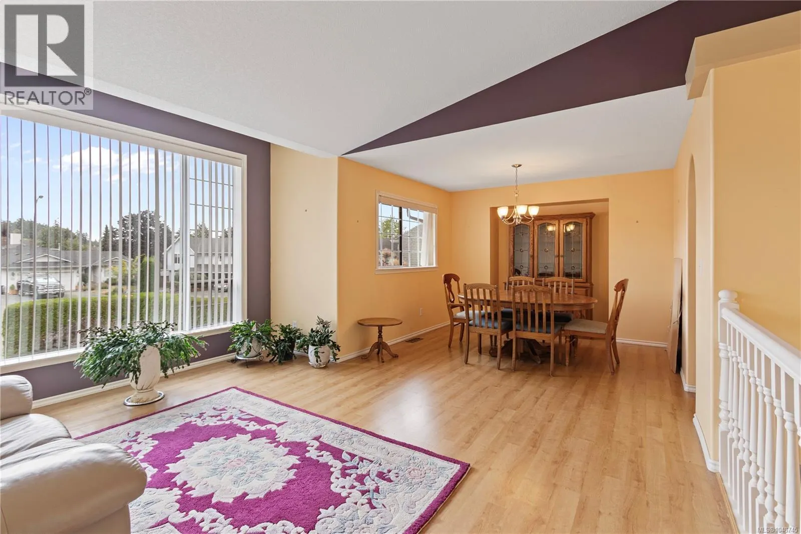 5143 Carol Pl