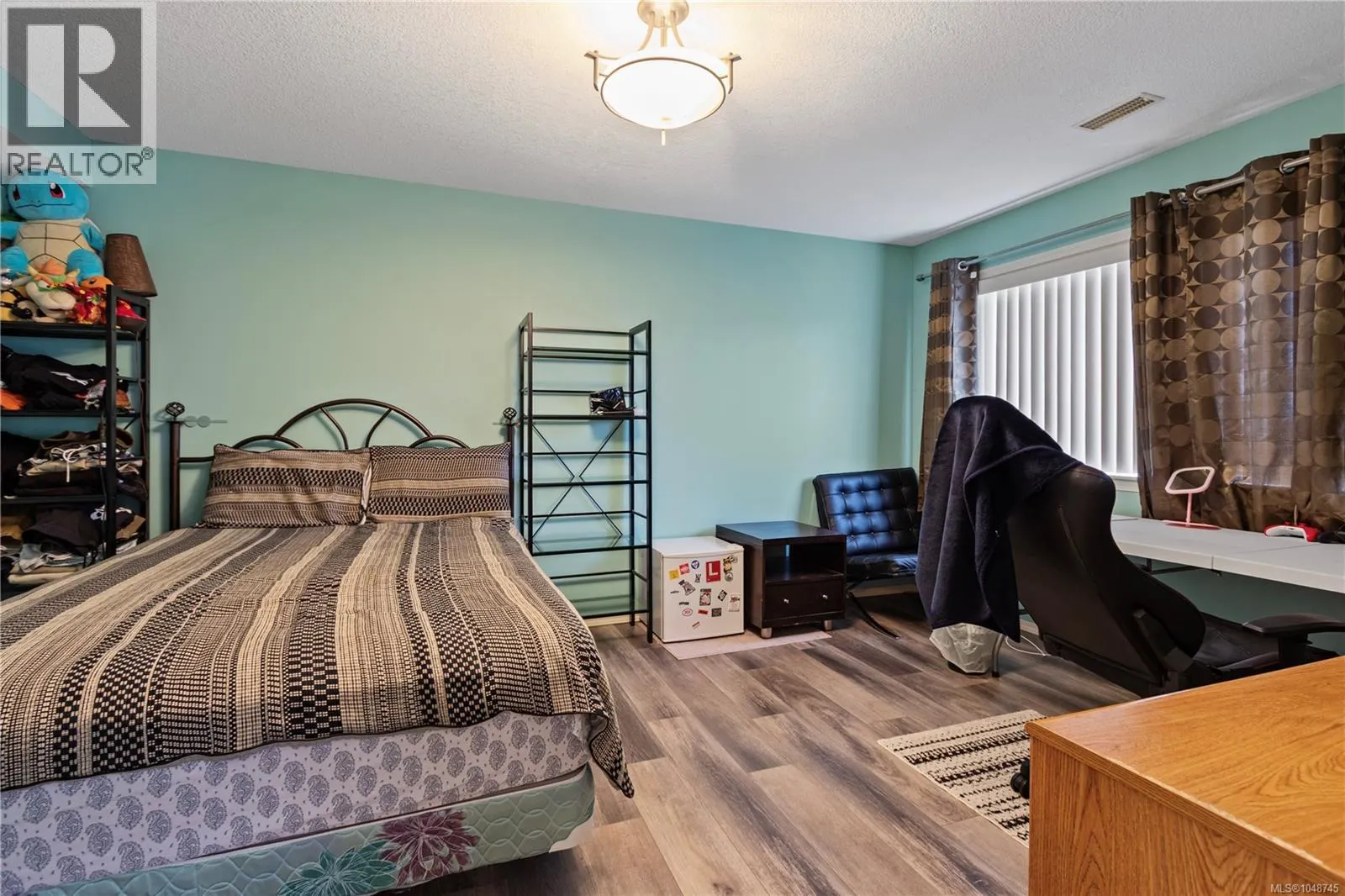 5143 Carol Pl