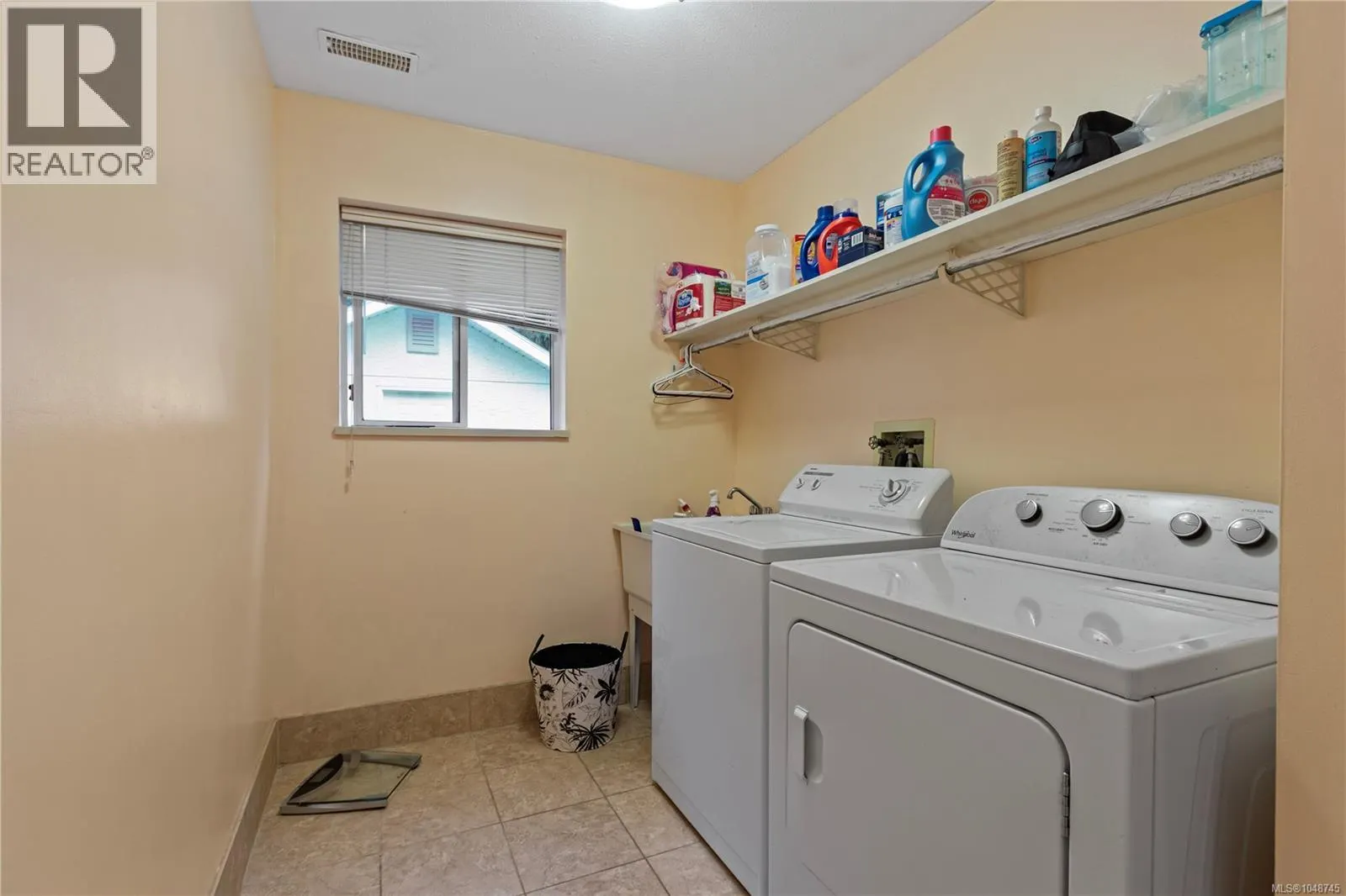 5143 Carol Pl