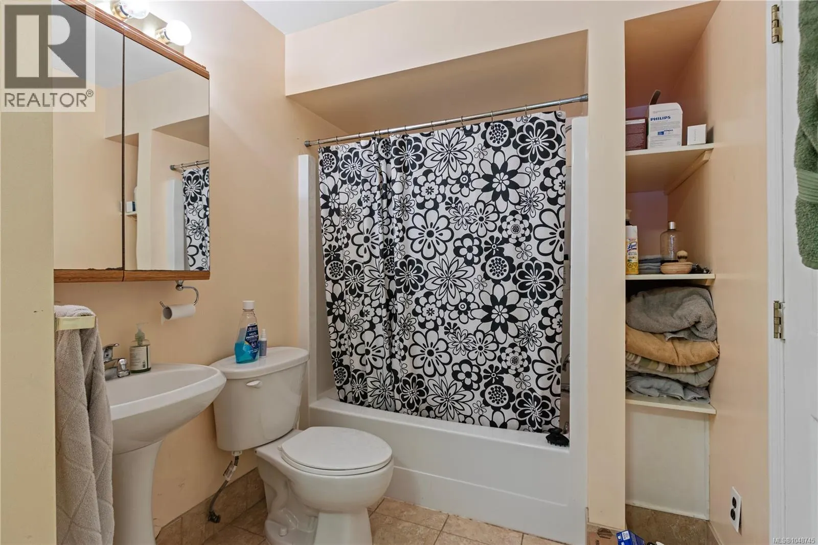 5143 Carol Pl