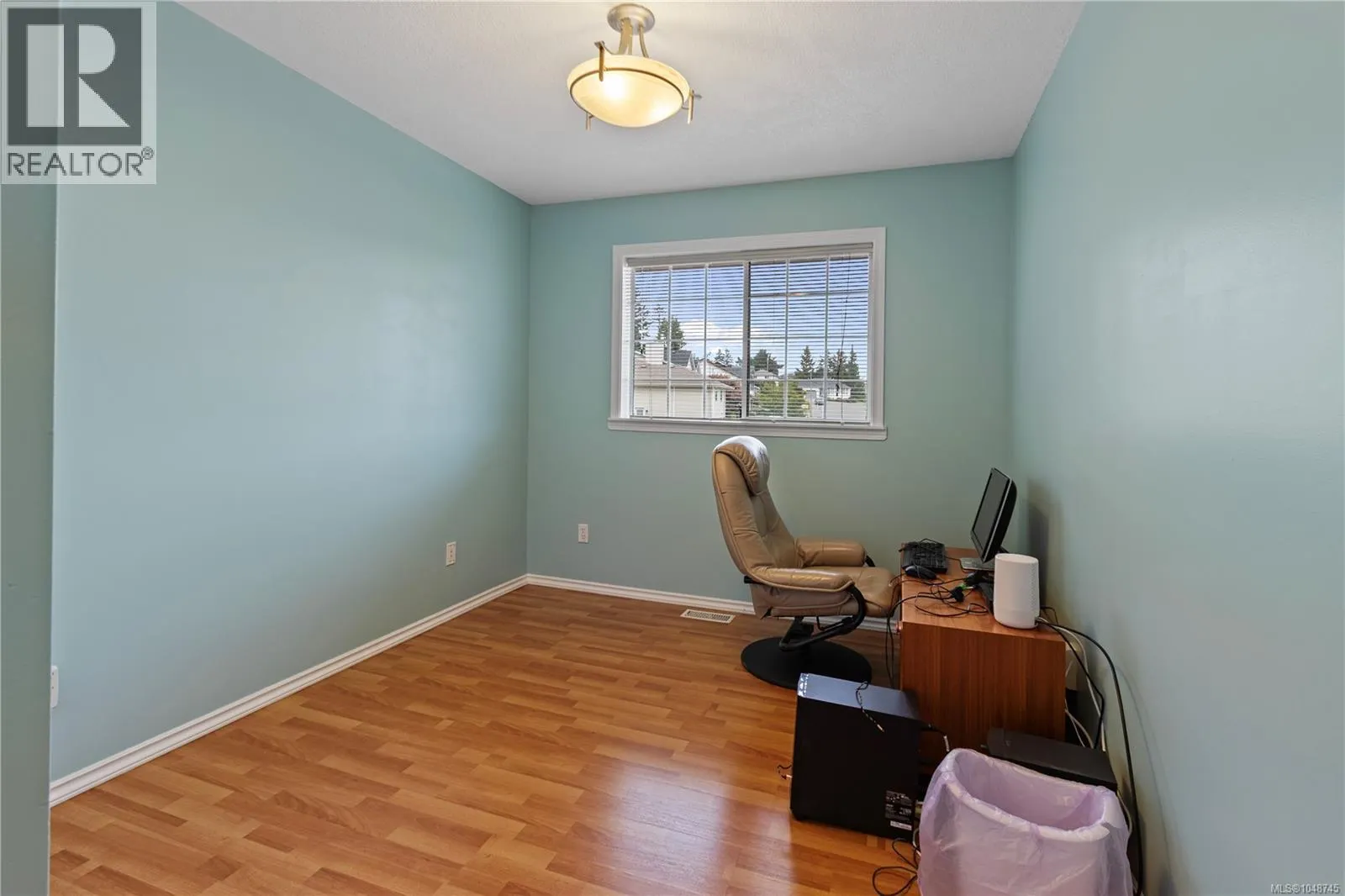 5143 Carol Pl