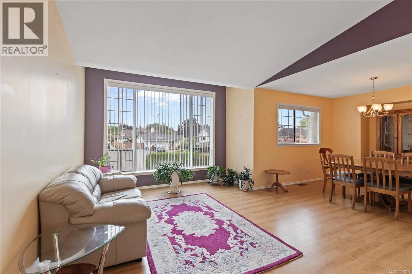5143 Carol Pl