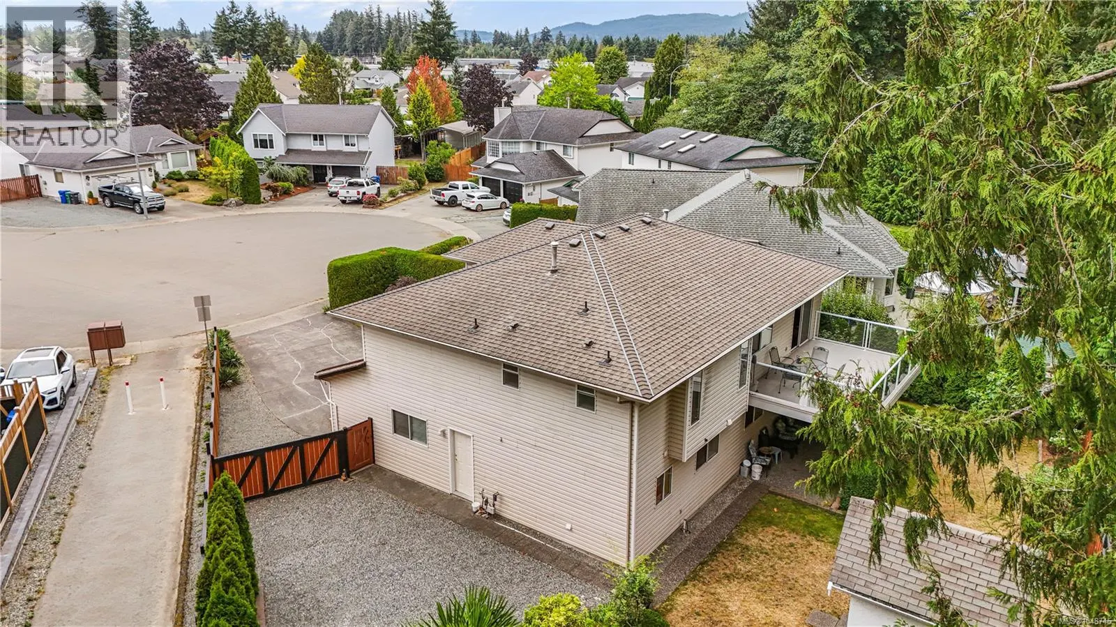 5143 Carol Pl