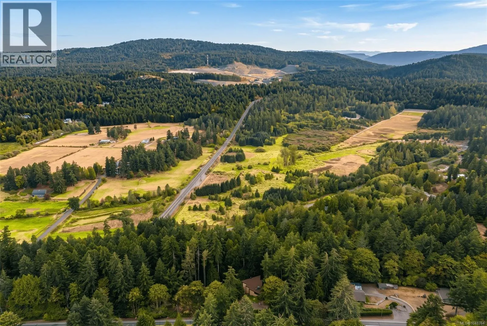 5748 West Saanich Rd