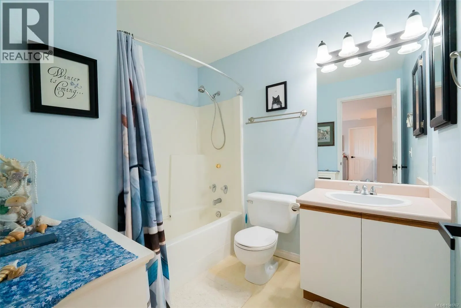 405 1631 Dufferin Cres